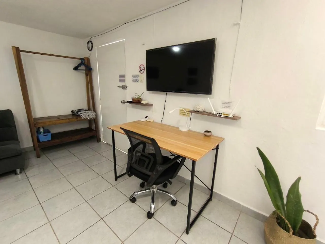 Comfy Studio Yaxkin On Downtown, 3 Block Away From Sea And Sunsets Cozumel