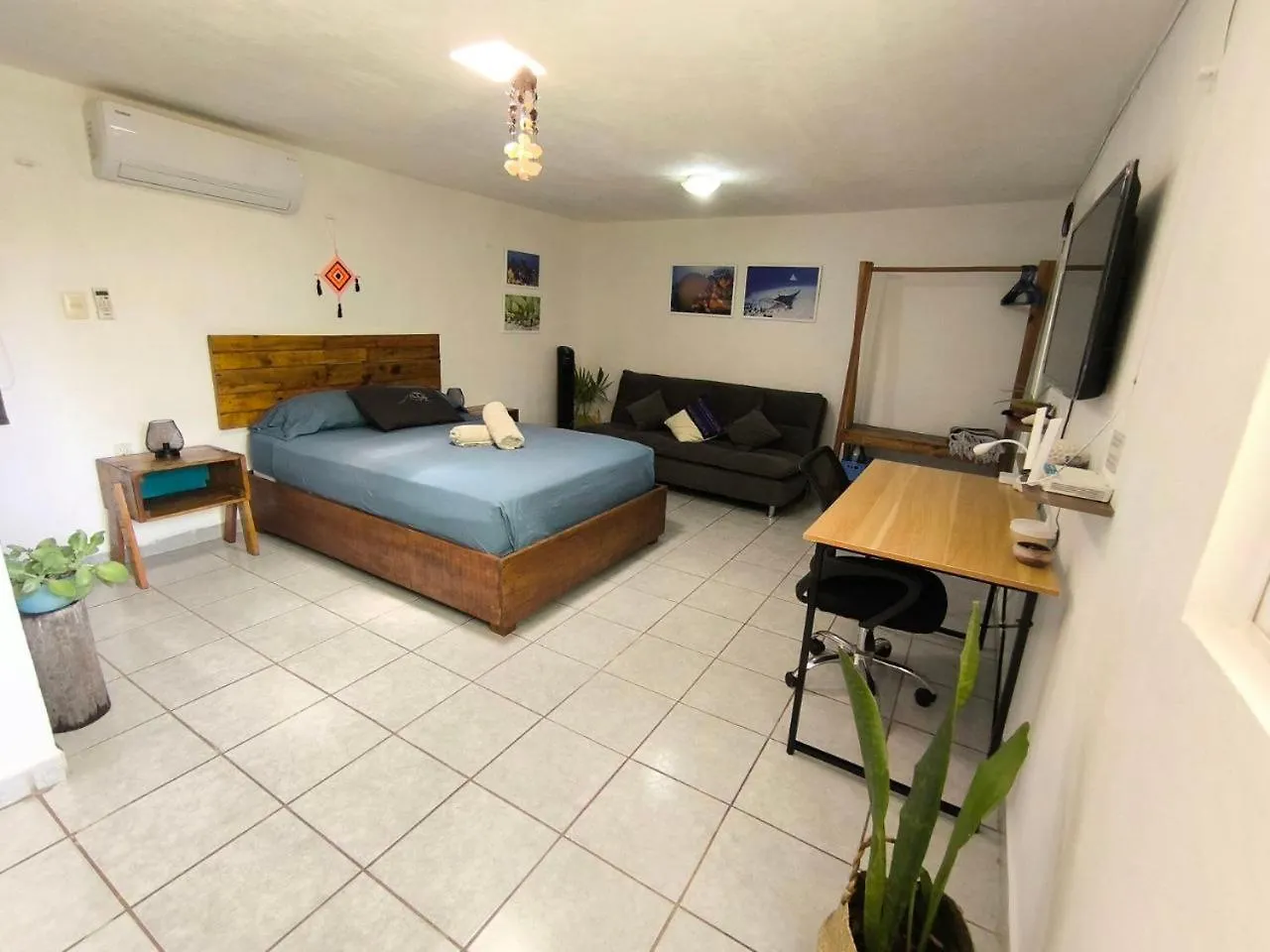 Comfy Studio Yaxkin On Downtown, 3 Block Away From Sea And Sunsets Cozumel